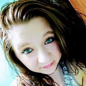 Meet your Posher, Tegan